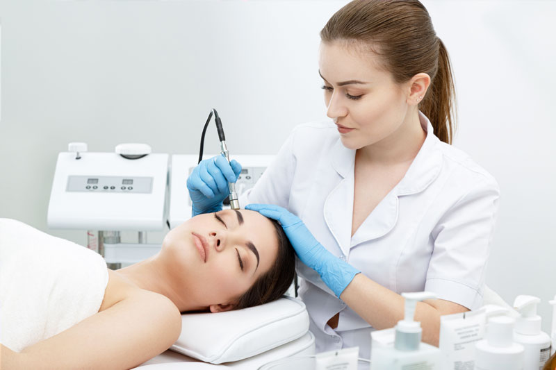 Microdermabrasion treatment in west delhi